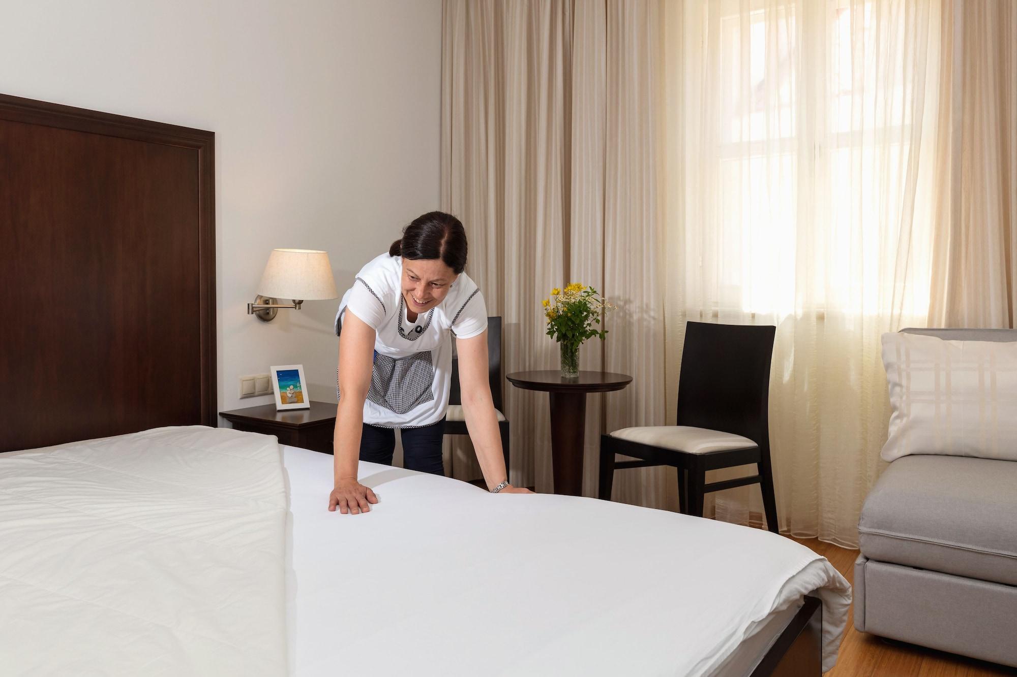 Hotel Croatia Baška Voda Eksteriør billede