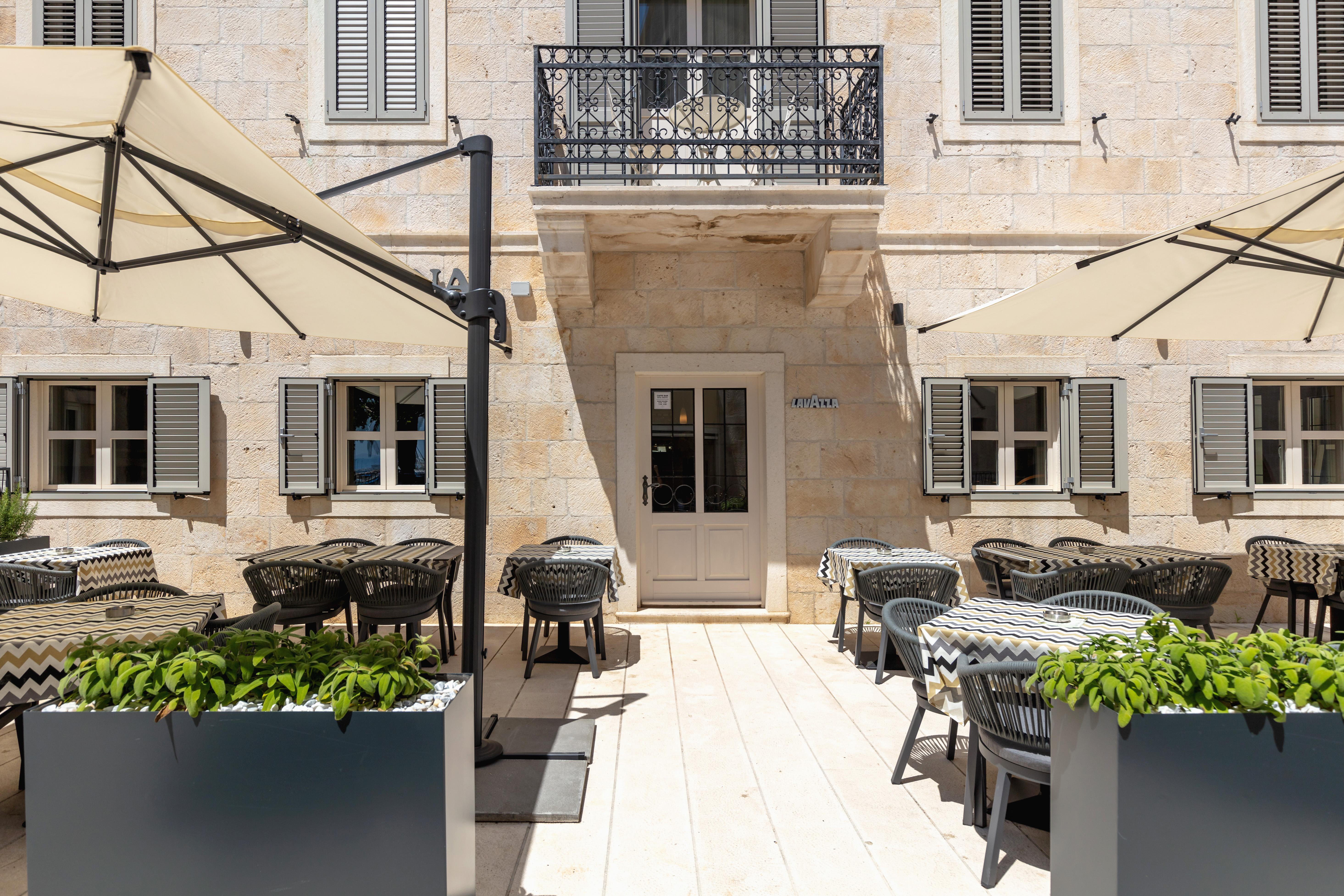 Hotel Croatia Baška Voda Eksteriør billede