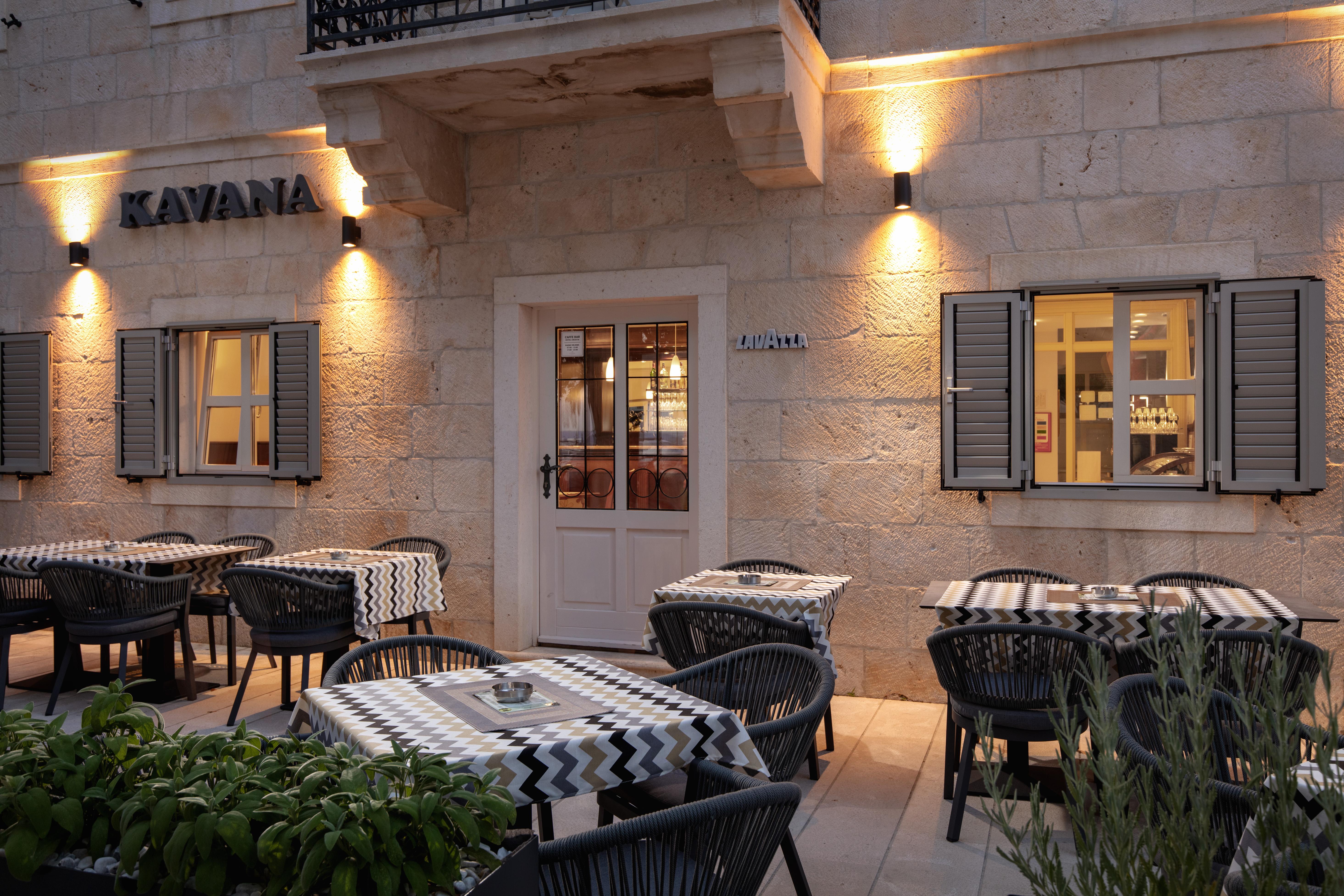 Hotel Croatia Baška Voda Eksteriør billede