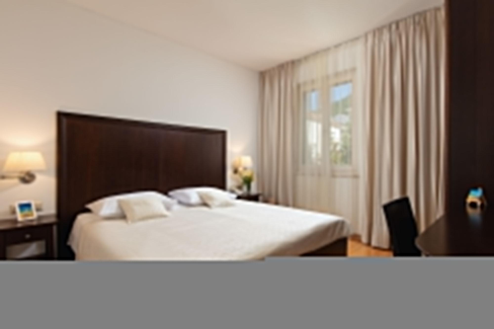 Hotel Croatia Baška Voda Eksteriør billede