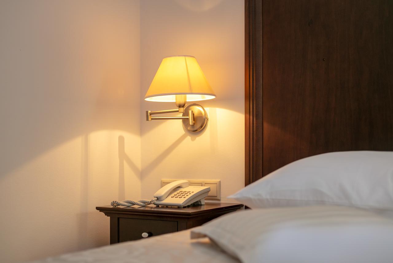 Hotel Croatia Baška Voda Eksteriør billede